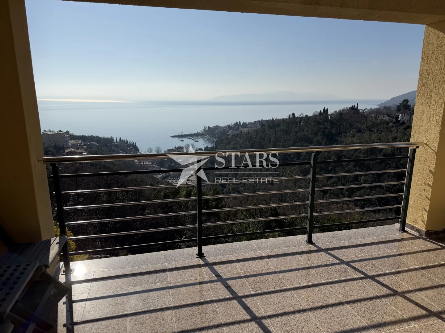 opatija,ičići - stan s otvorenim pogledom na more,2s+db - slika 2