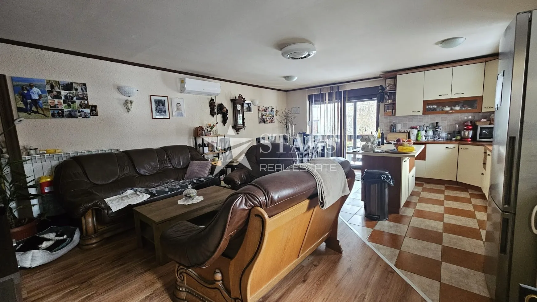 delnice – prostran stan u kući s vrtom | 140 m² + 200 m² okućnice - slika 9