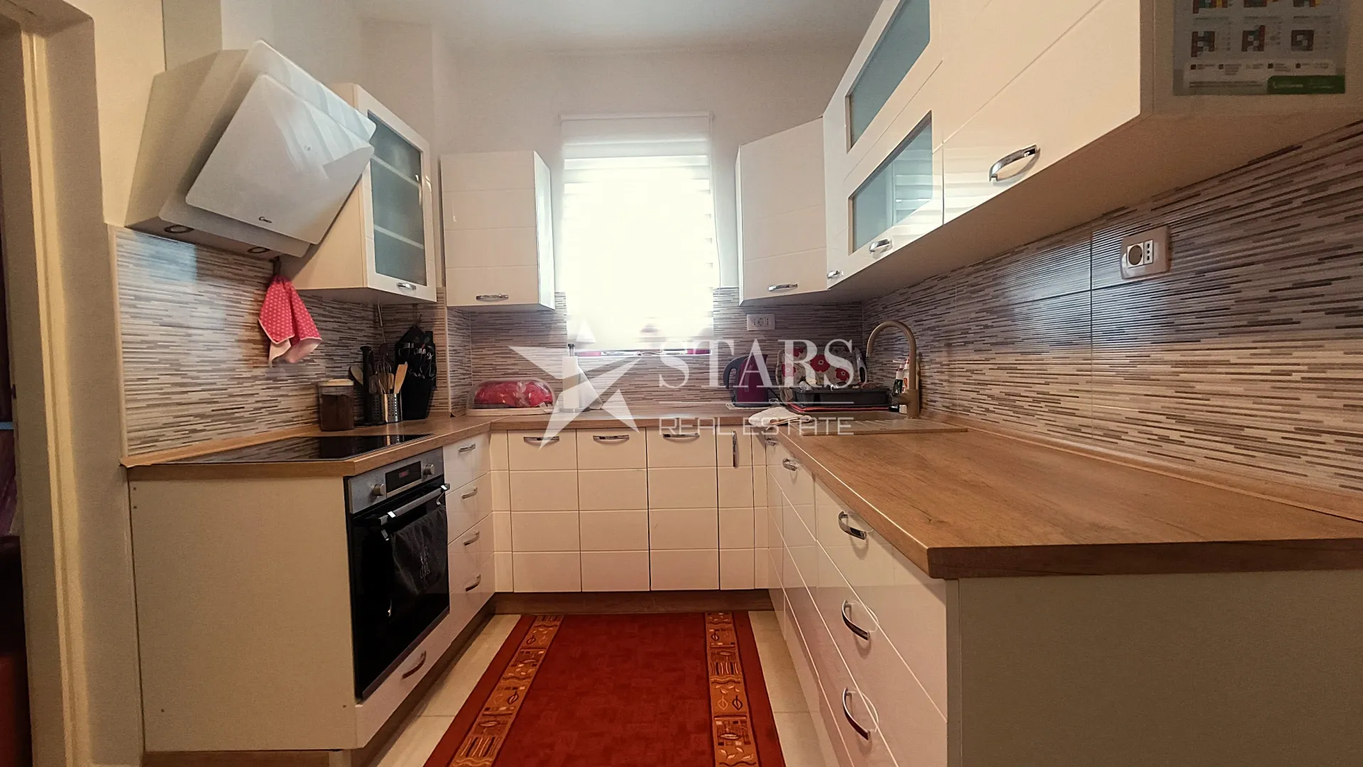 krk, malinska, kuća sa 5 apartmana, 100m do mora - slika 2