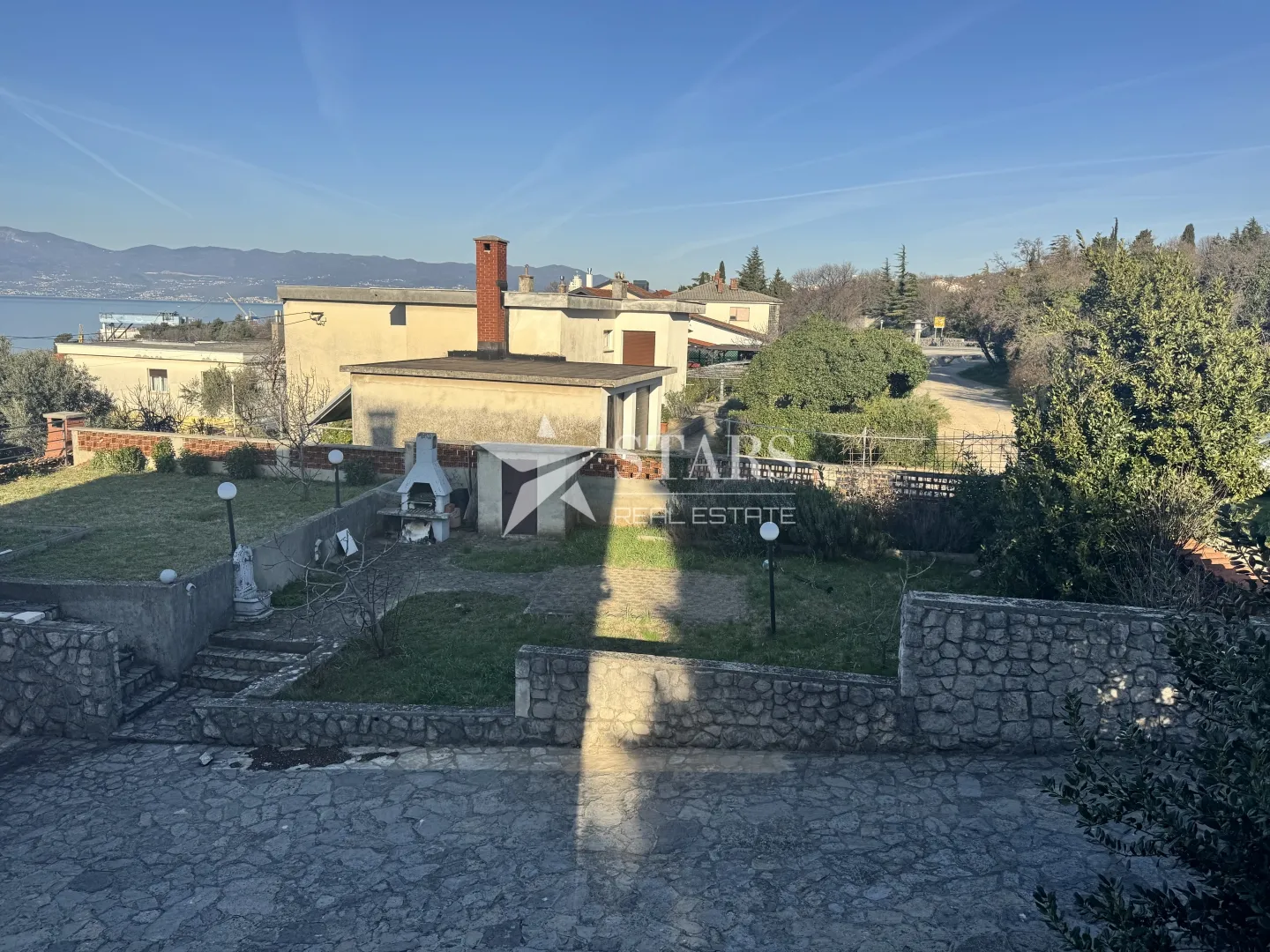 rijeka, kostrena - trosobni stan za najam - slika 11