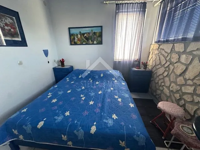 dvoetažni stan, pogled na more - vir - slika 9
