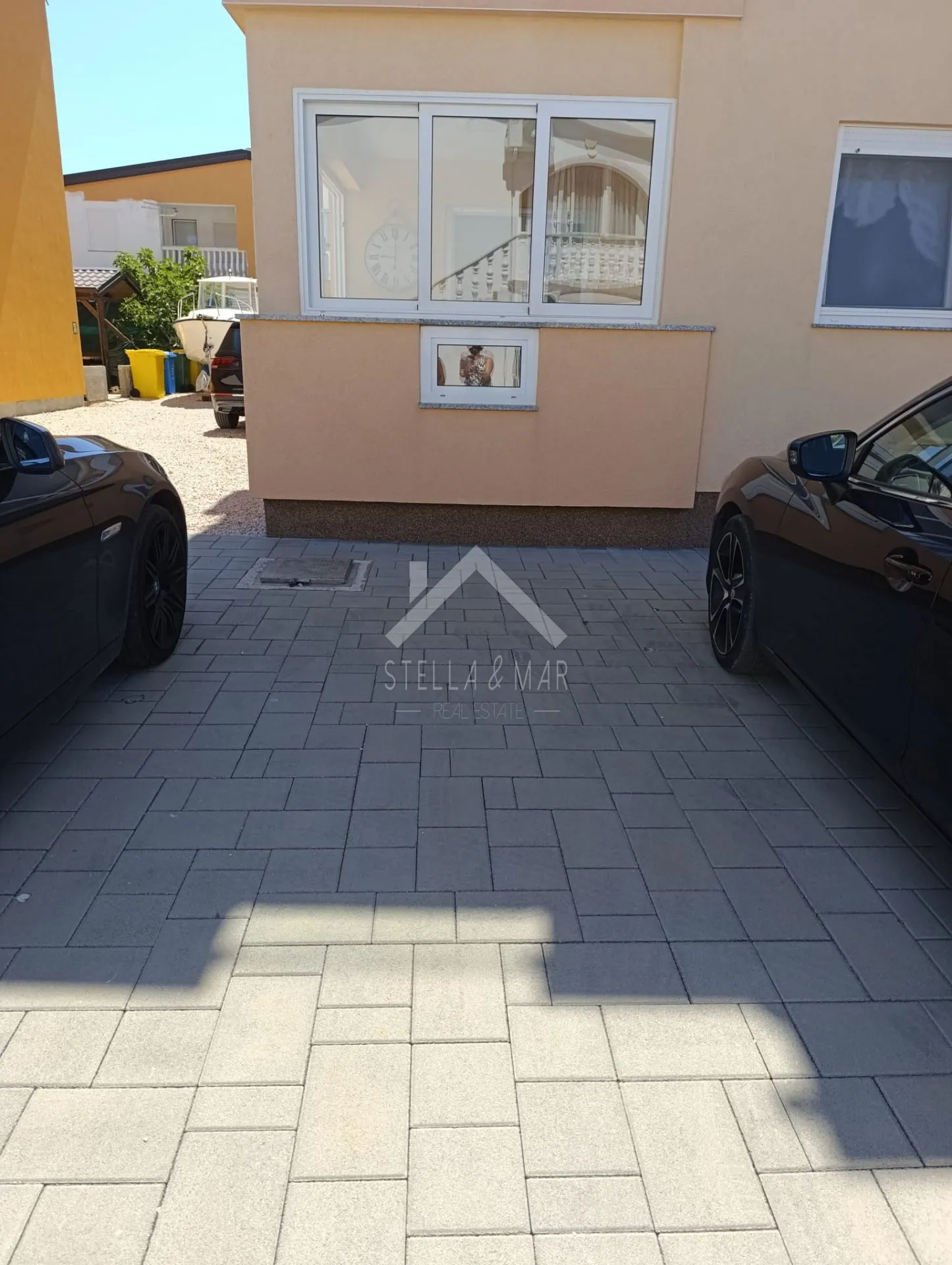dvosobni apartman - vir - slika 26