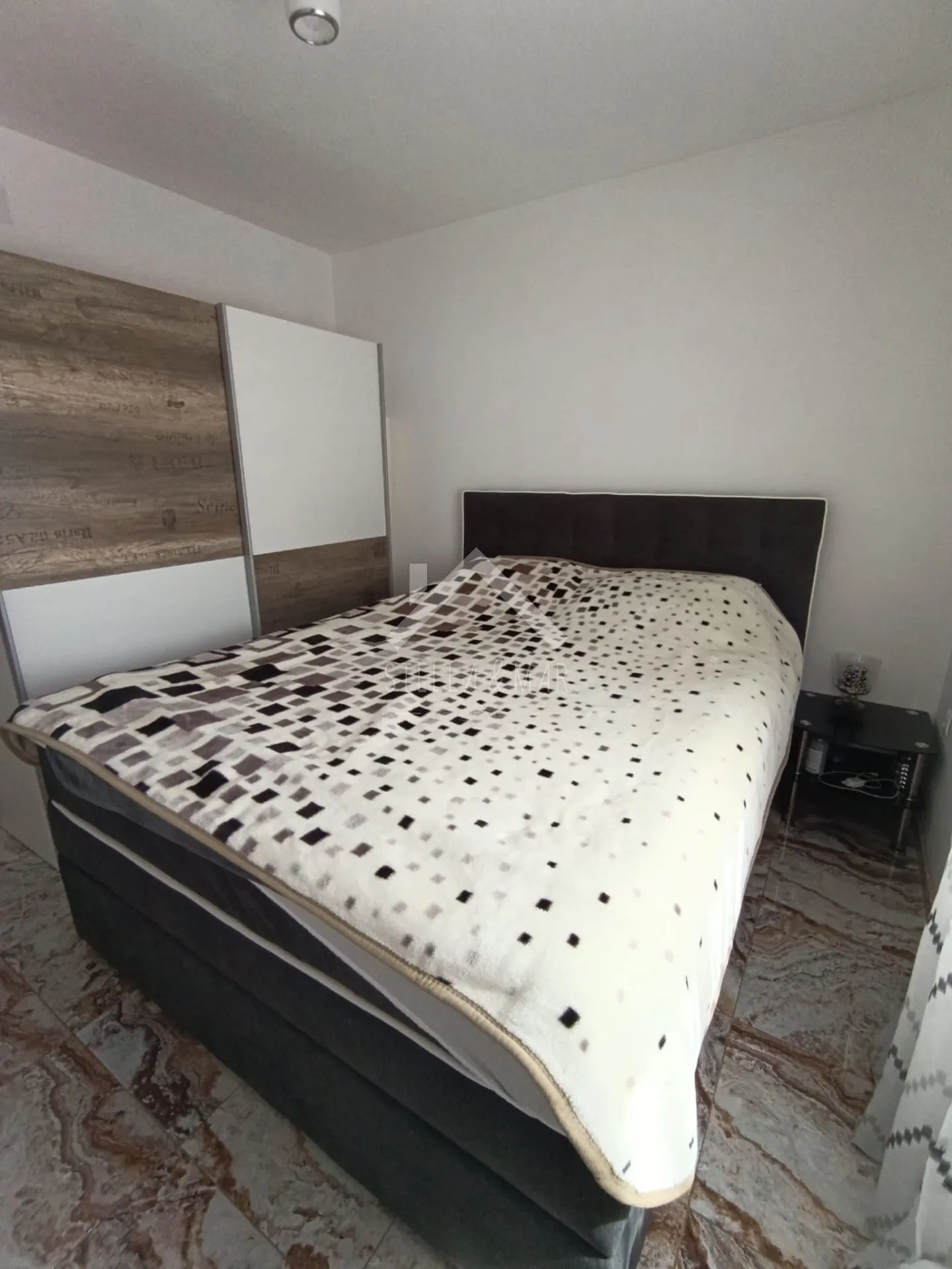 dvosobni apartman - vir - slika 10