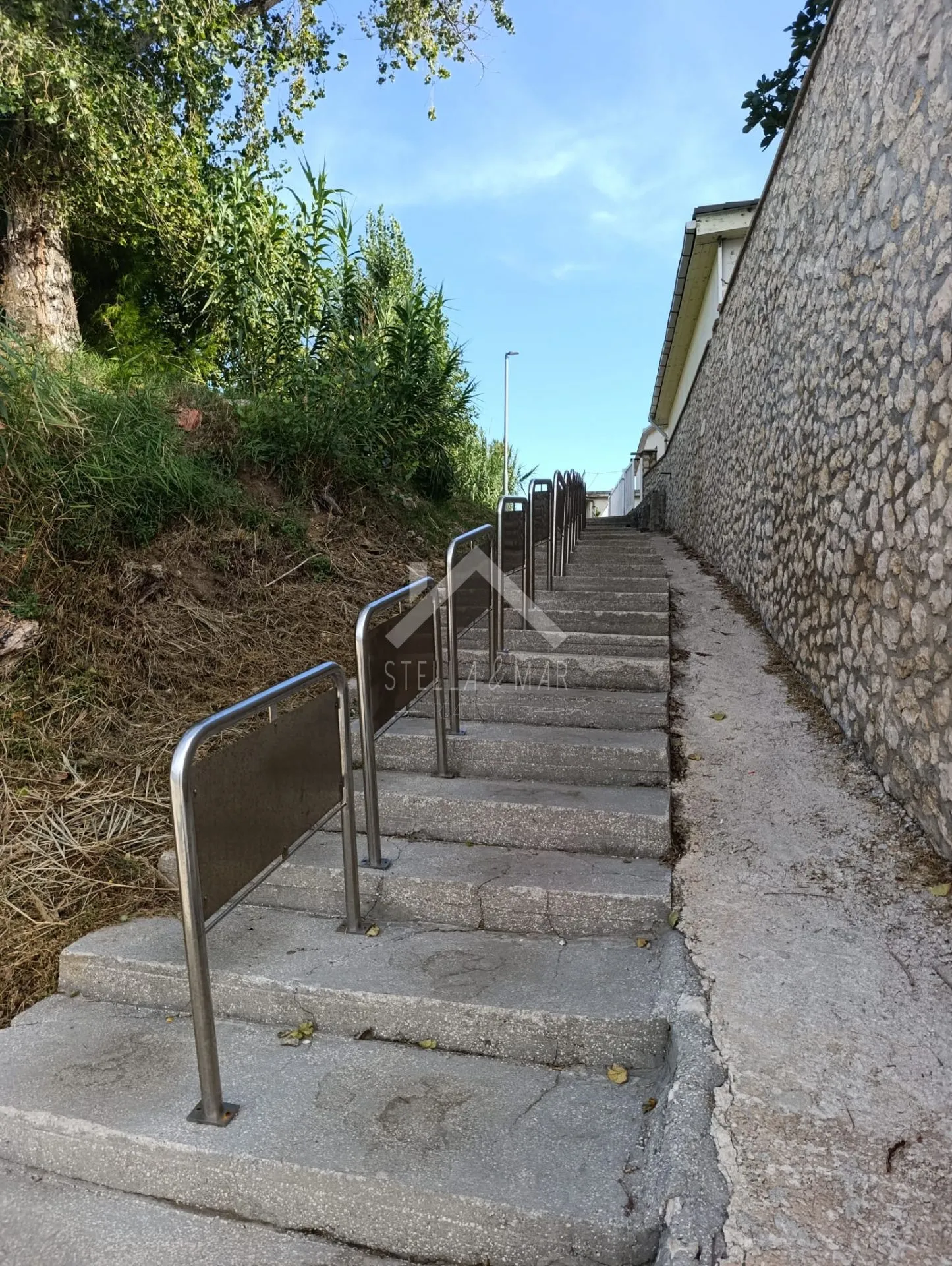 prekrasna kuća 90m od mora - vrsi - slika 48