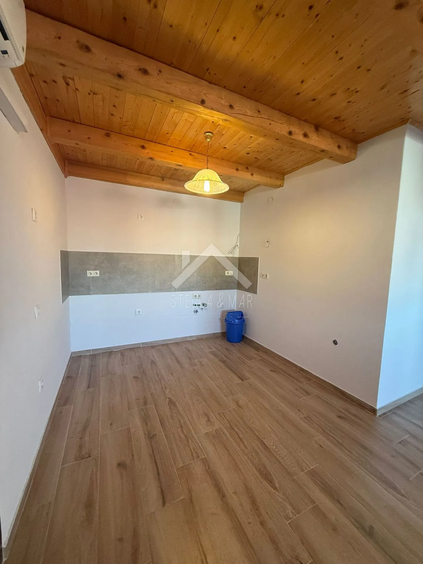 dvosobni apartman, blizina plaže - vir - slika 10