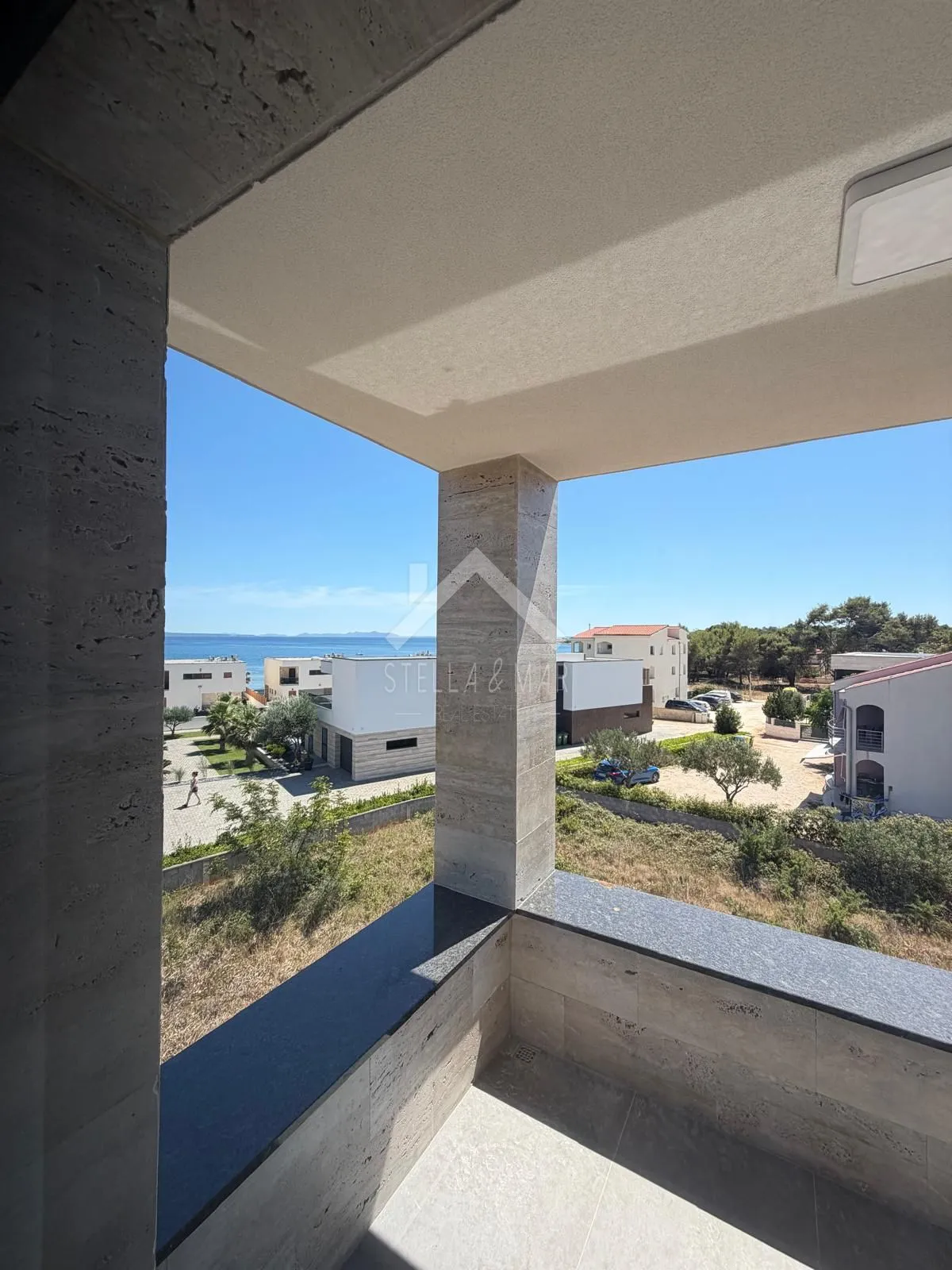 dvosobni apartman, pogled na more - vir - slika 2
