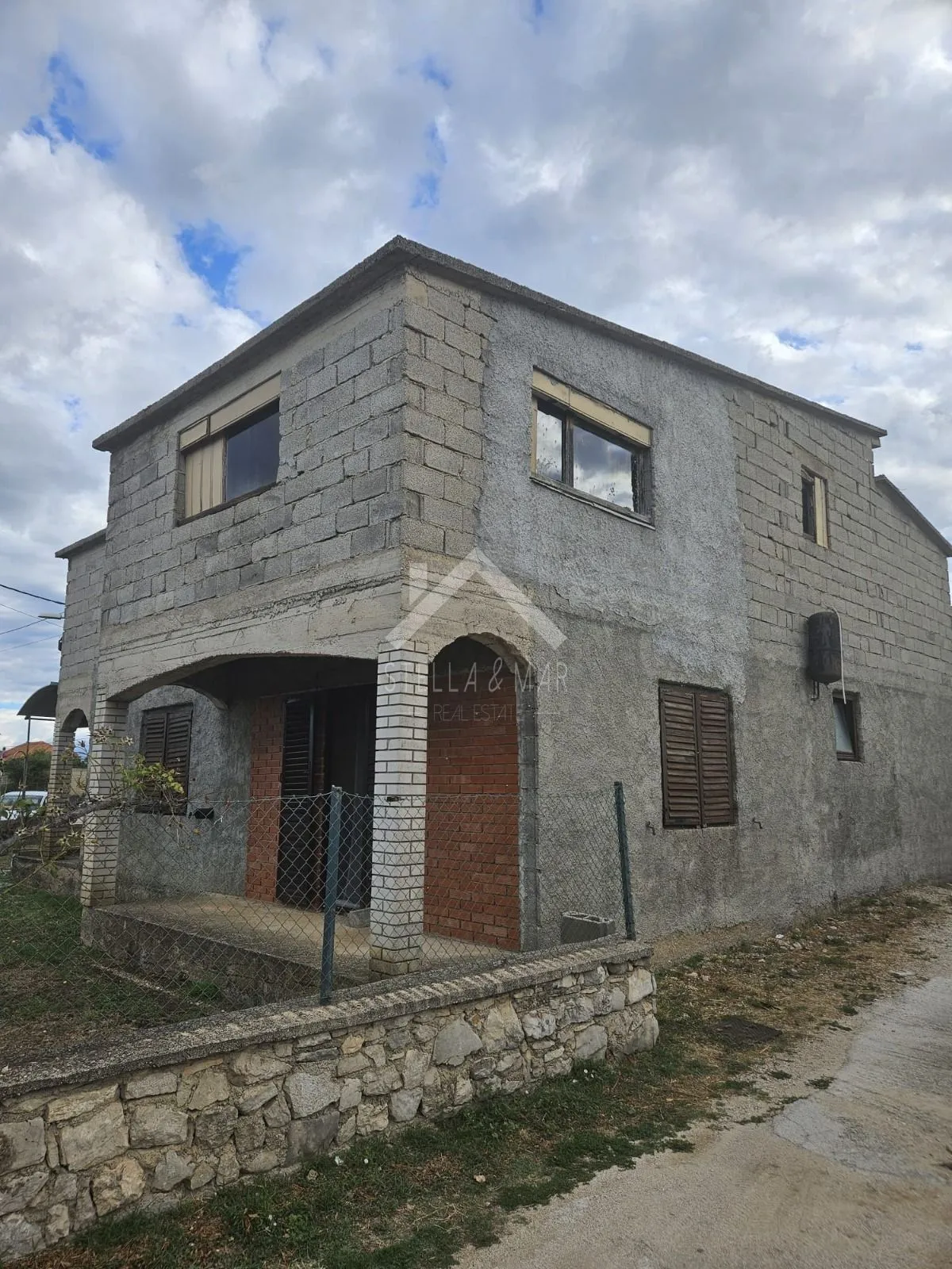 kuća, katnica nedovršena sa priključcima i pomoćnim objektom - galovac, zadar - slika 10