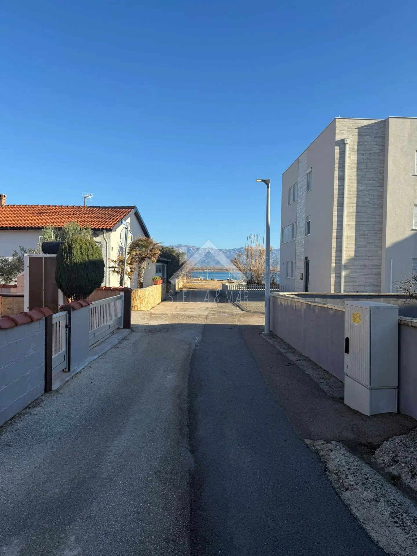 dvojna kuća sa sva stana, 30m do mora - vir - slika 2