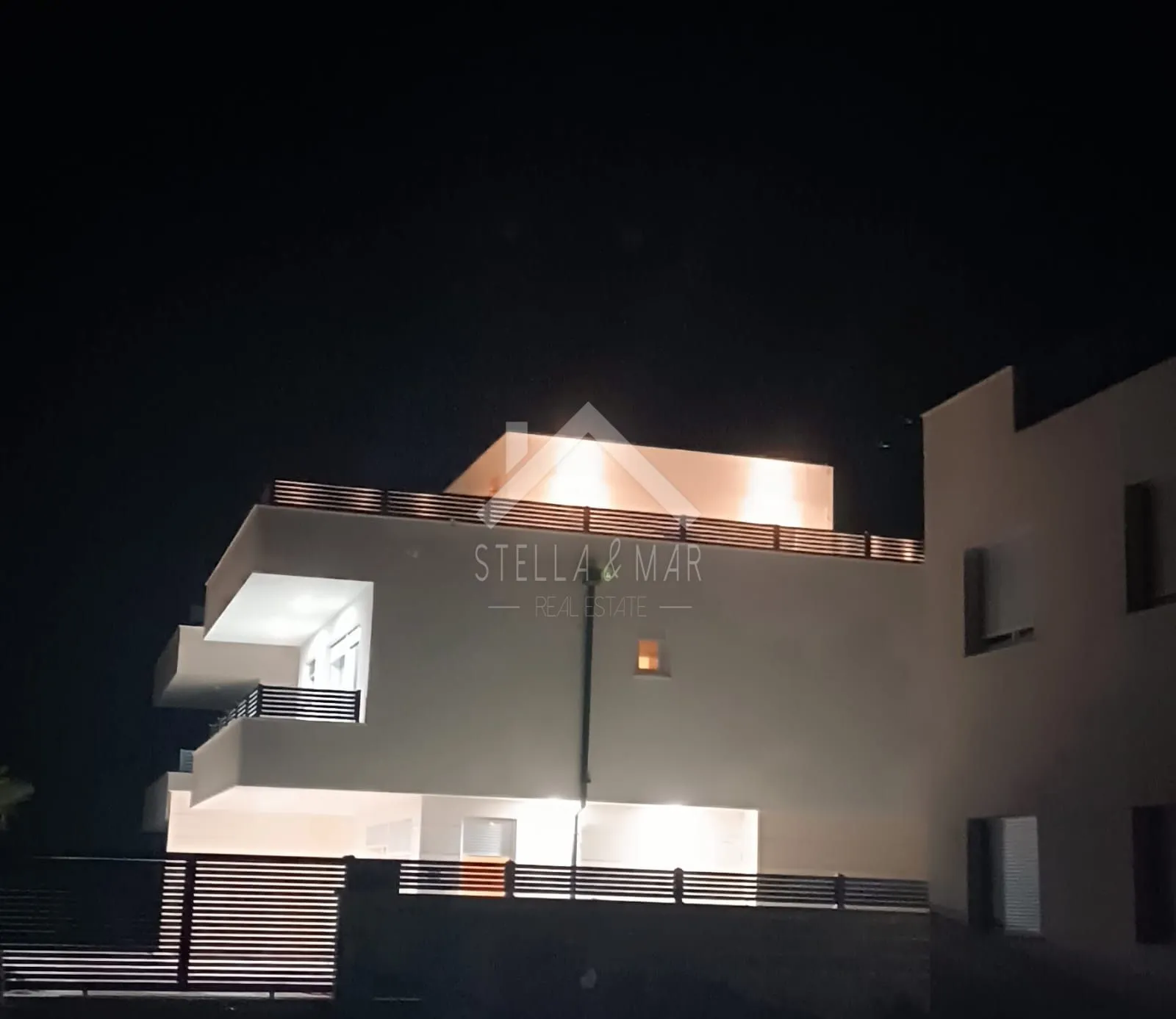 top ponuda dvojna villa sa bazenom - vir - slika 3