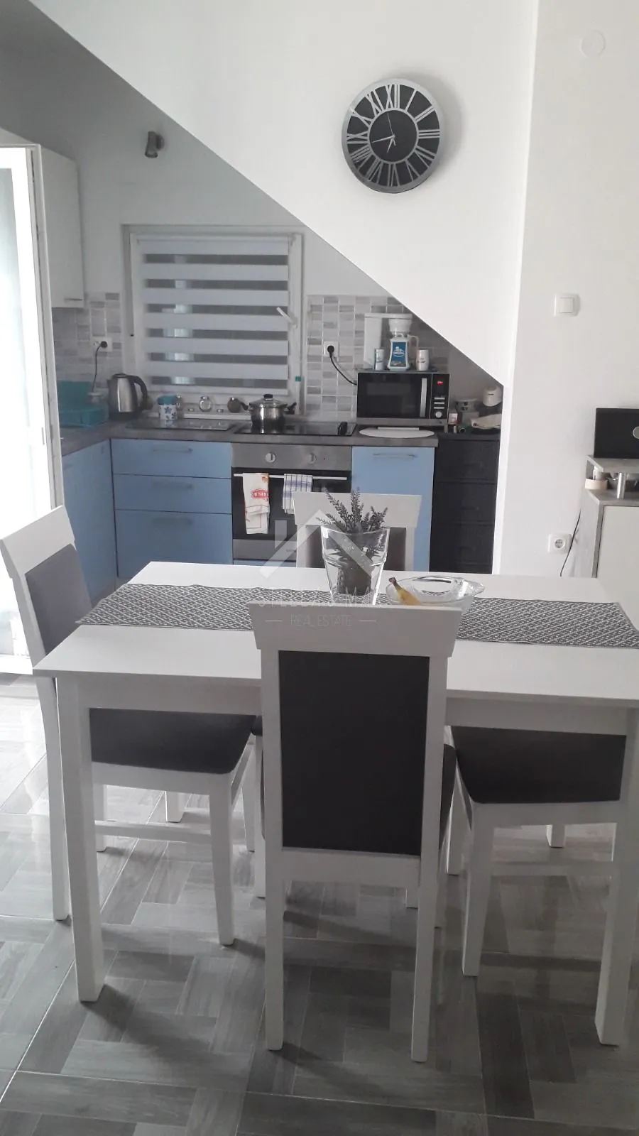 dvojna kuća sa dva apartmana - vir - slika 9