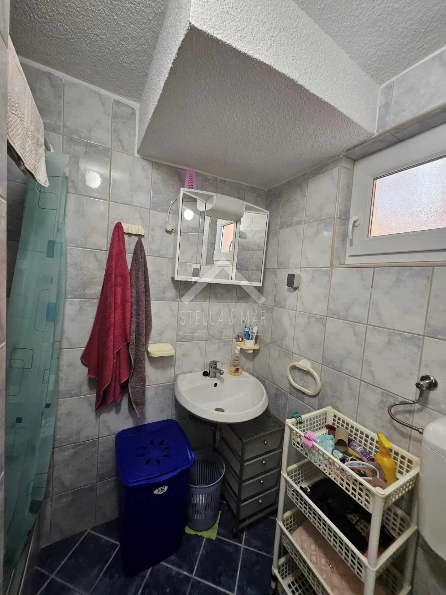 kuća sa 4 apartmana - vir - slika 33