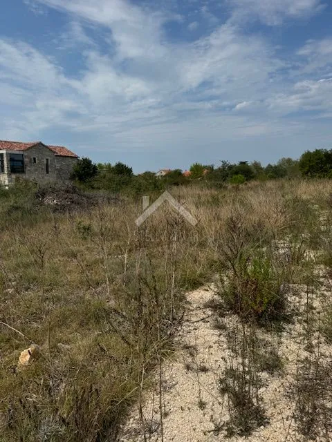 građevinsko zemljište sa dozvolom - murvica - slika 2
