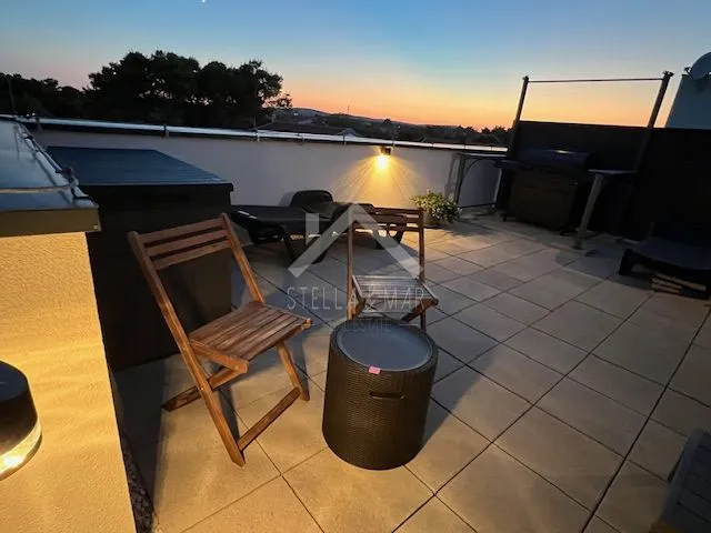 dvosobni apartman sa krovnom terasom - vir - slika 9