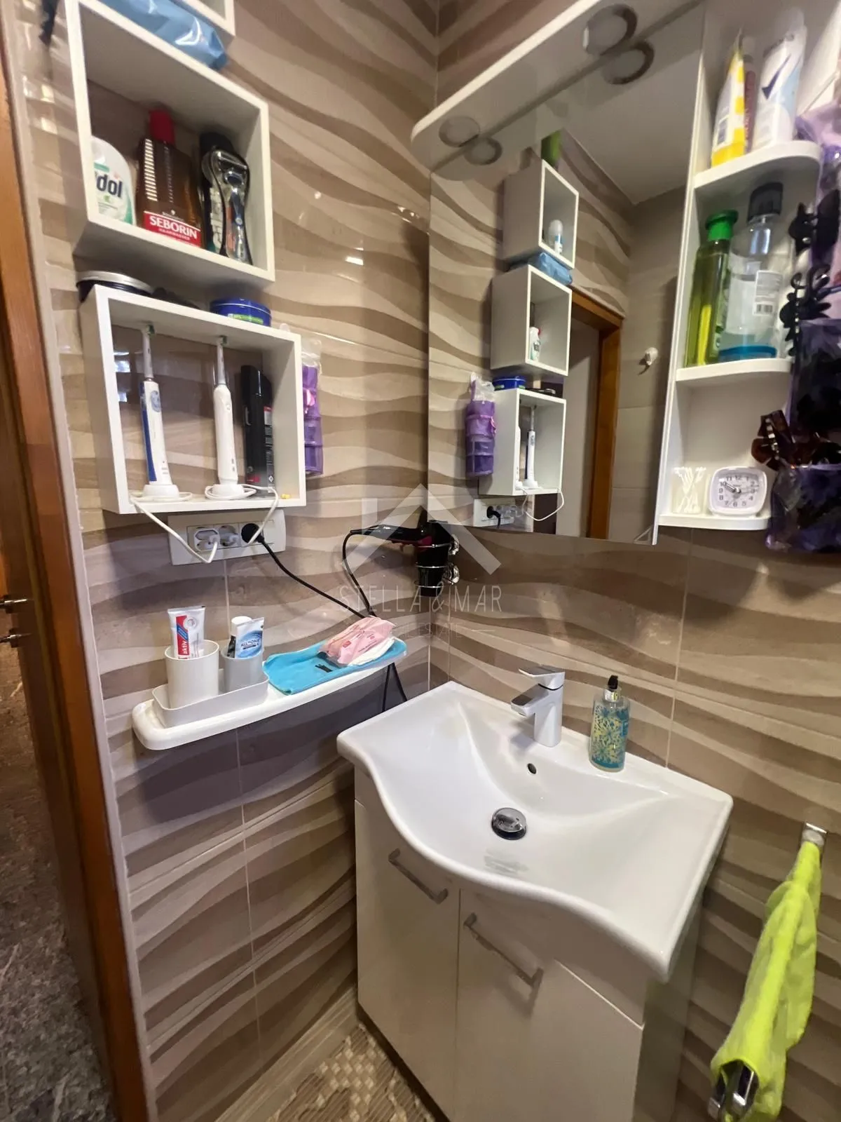 kuća sa tri apartmana, pogled na more - vir - slika 9