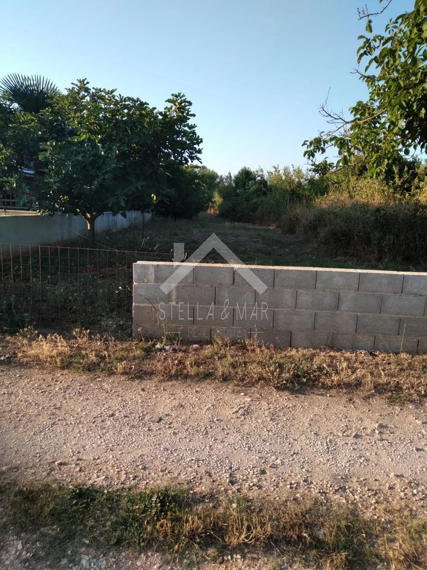građevinsko zemljište 747m2 - zaton - slika 7