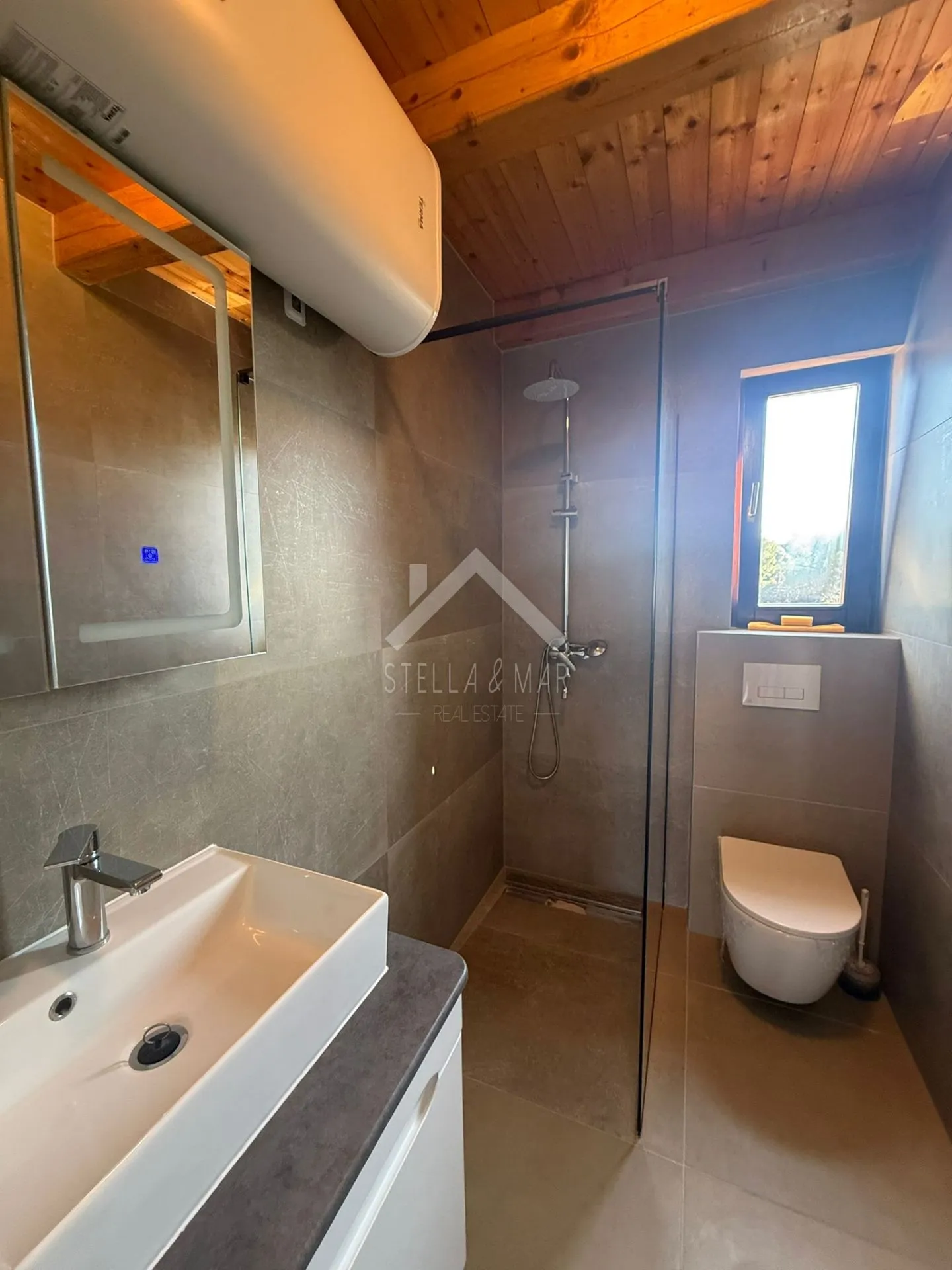 dvosobni apartman, blizina plaže - vir - slika 12