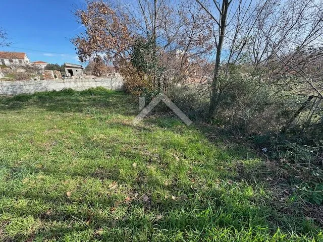 kuća u murvici sa velikom okućnicom - murvica - slika 12