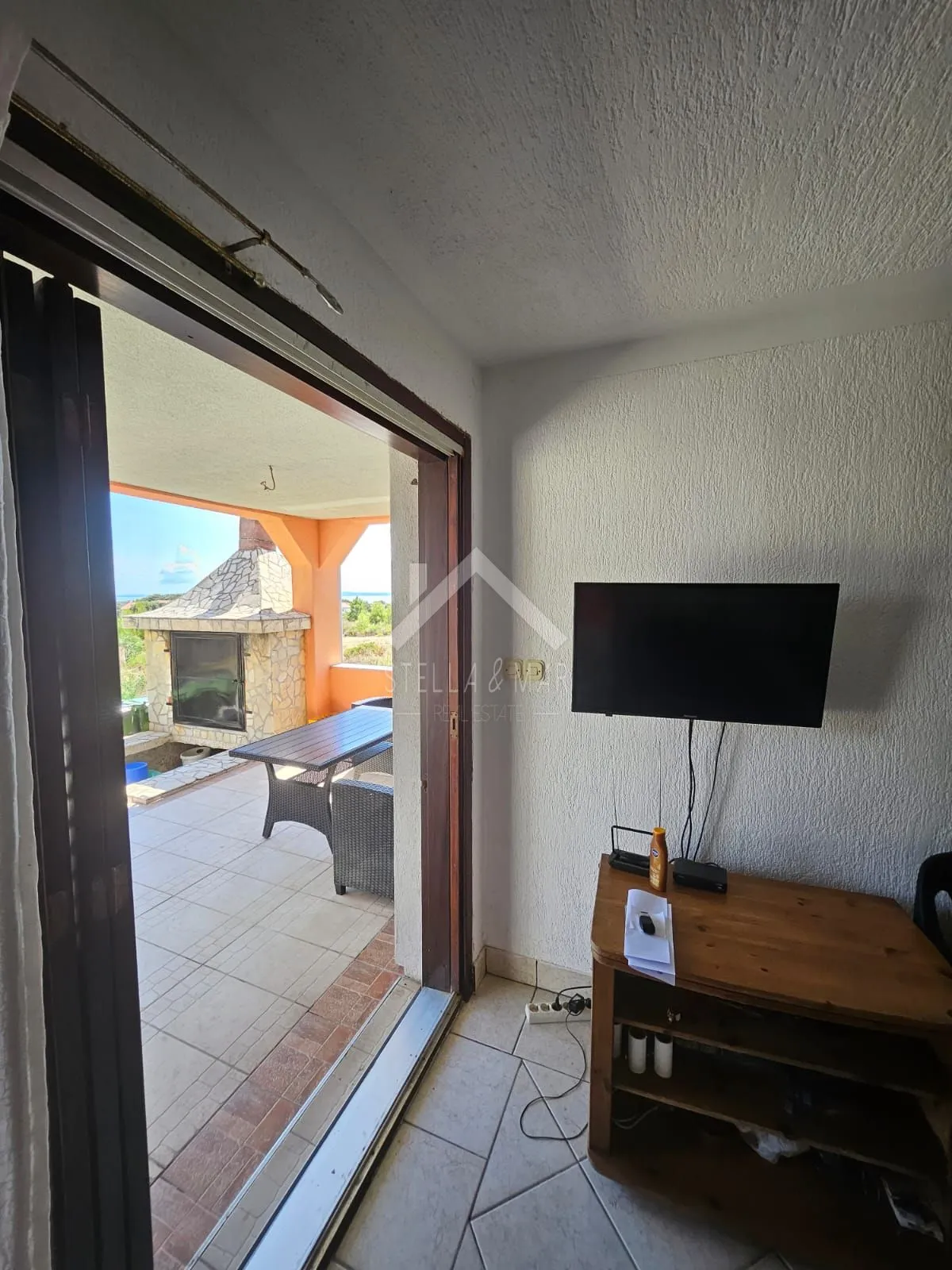 apartman 2 spavaće sobe, terasa 20m2, pogled - vir - slika 6