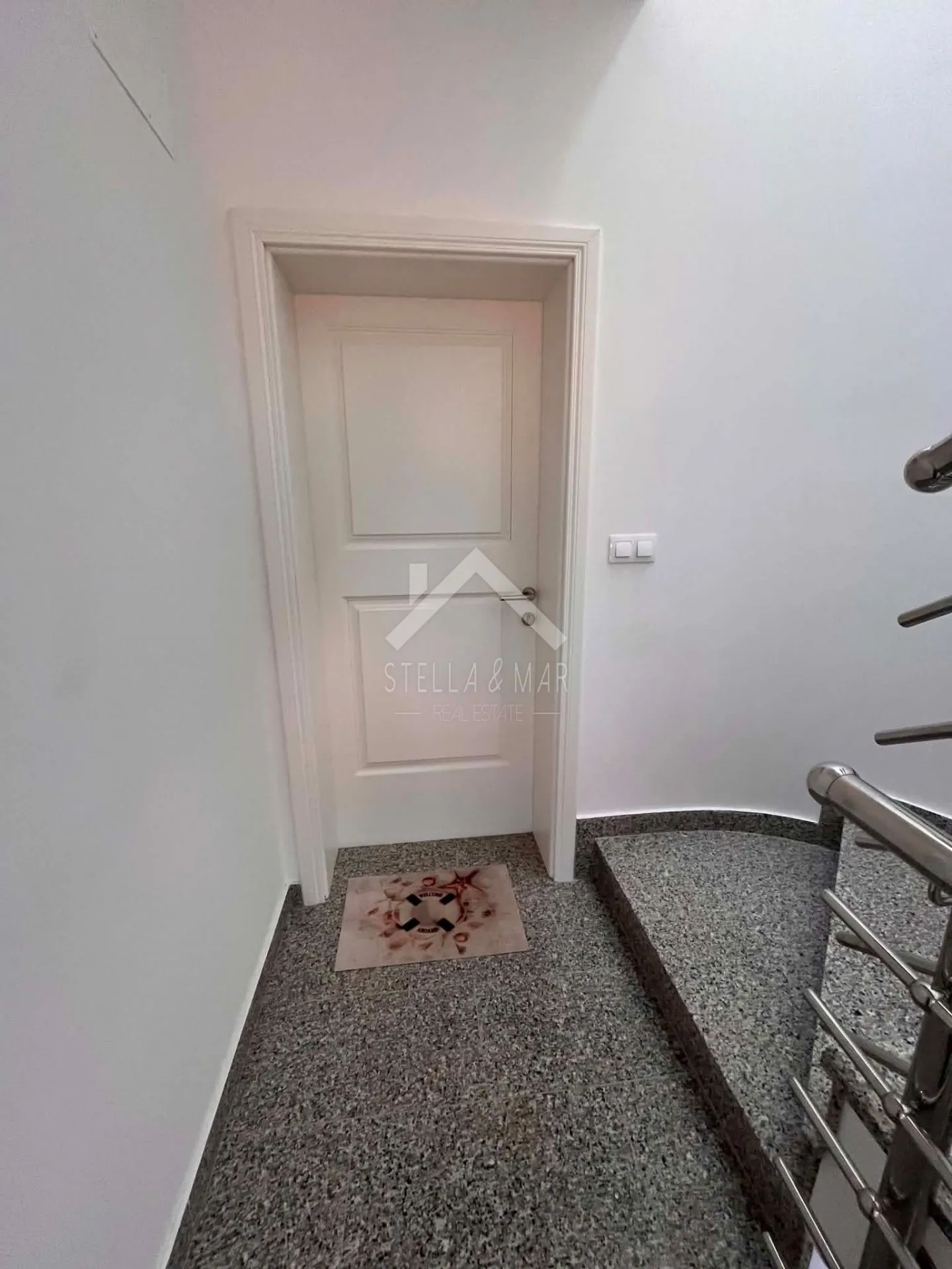 trosoban apartman, pogled na more - vir - slika 5