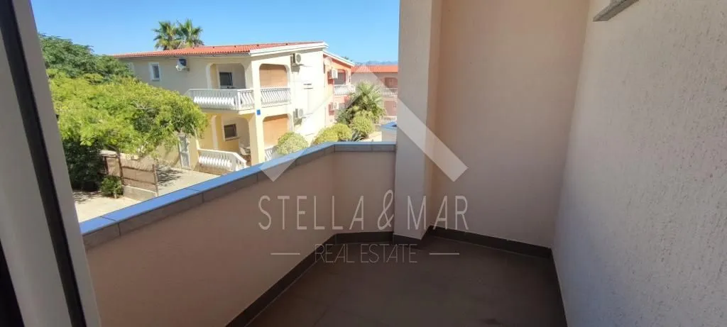 stambeno poslovni objekt sa 7 apartmana - vir - slika 48
