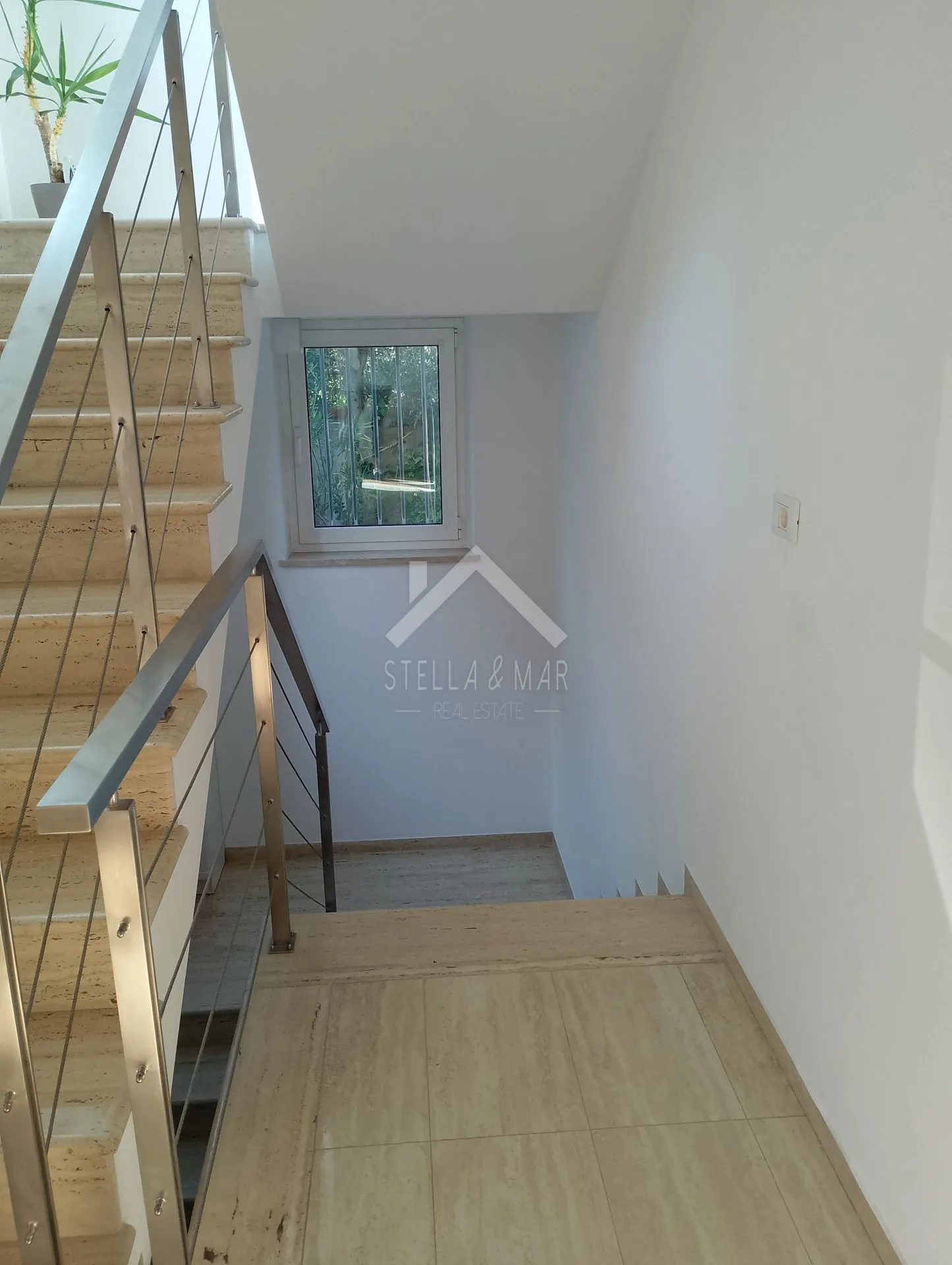 predivna vila na atraktivnoj lokaciji - borik, zadar - slika 22