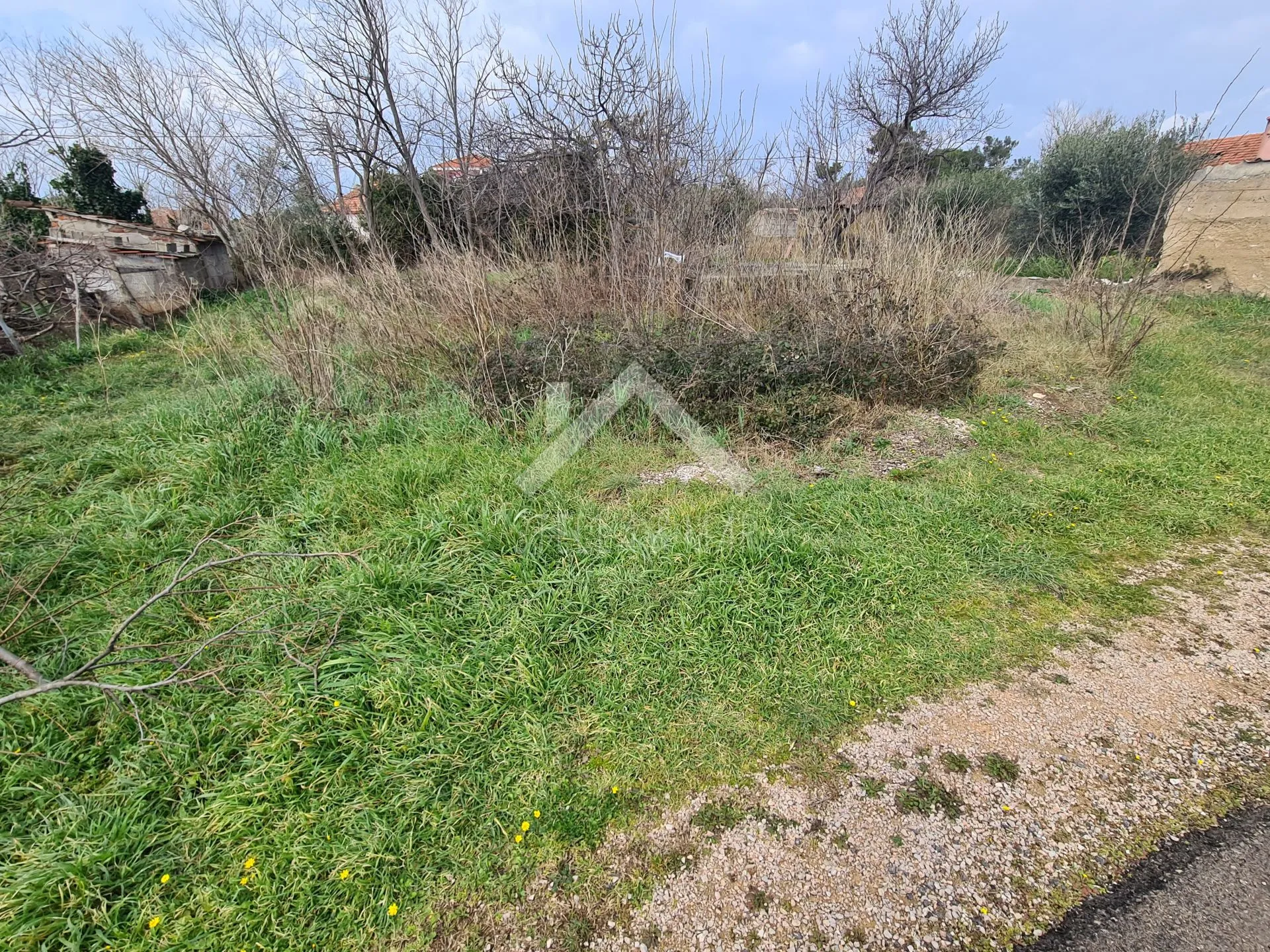 građevinsko zemljište 426 m2 - privlaka - slika 2