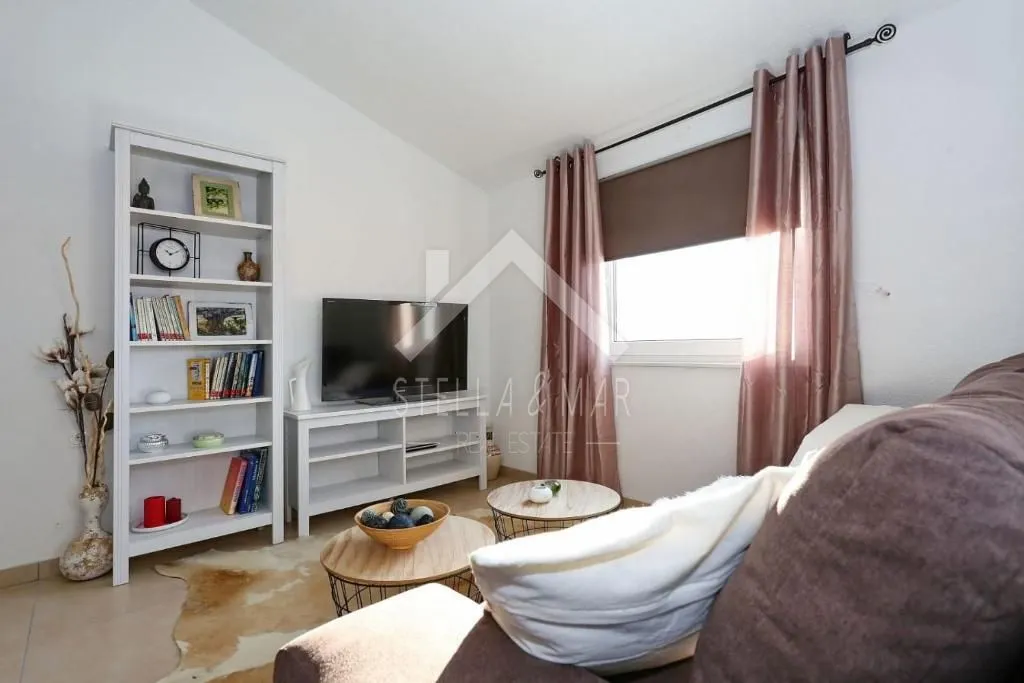 apartmanska kuća, novouređena, pogled na more - vir - slika 12