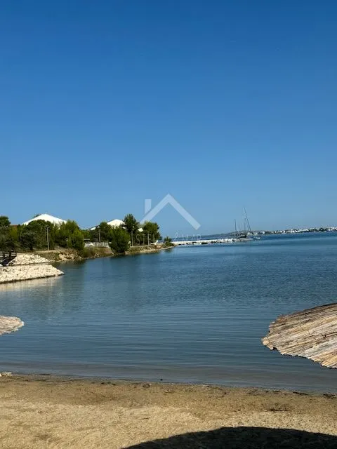 atraktivno zemljište 1. red do mora - zaton, nin - slika 3