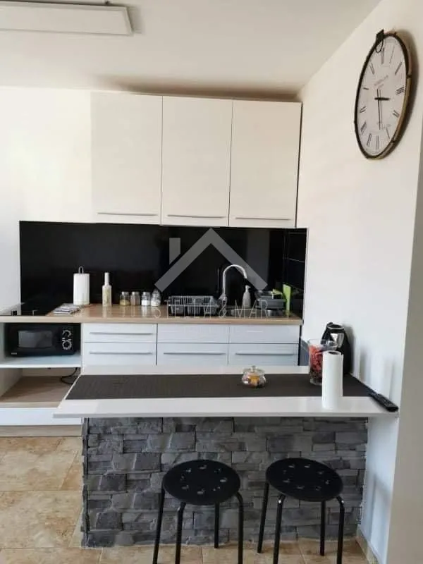 kuća sa 3 stana, blizina sadržaja - vir - slika 5