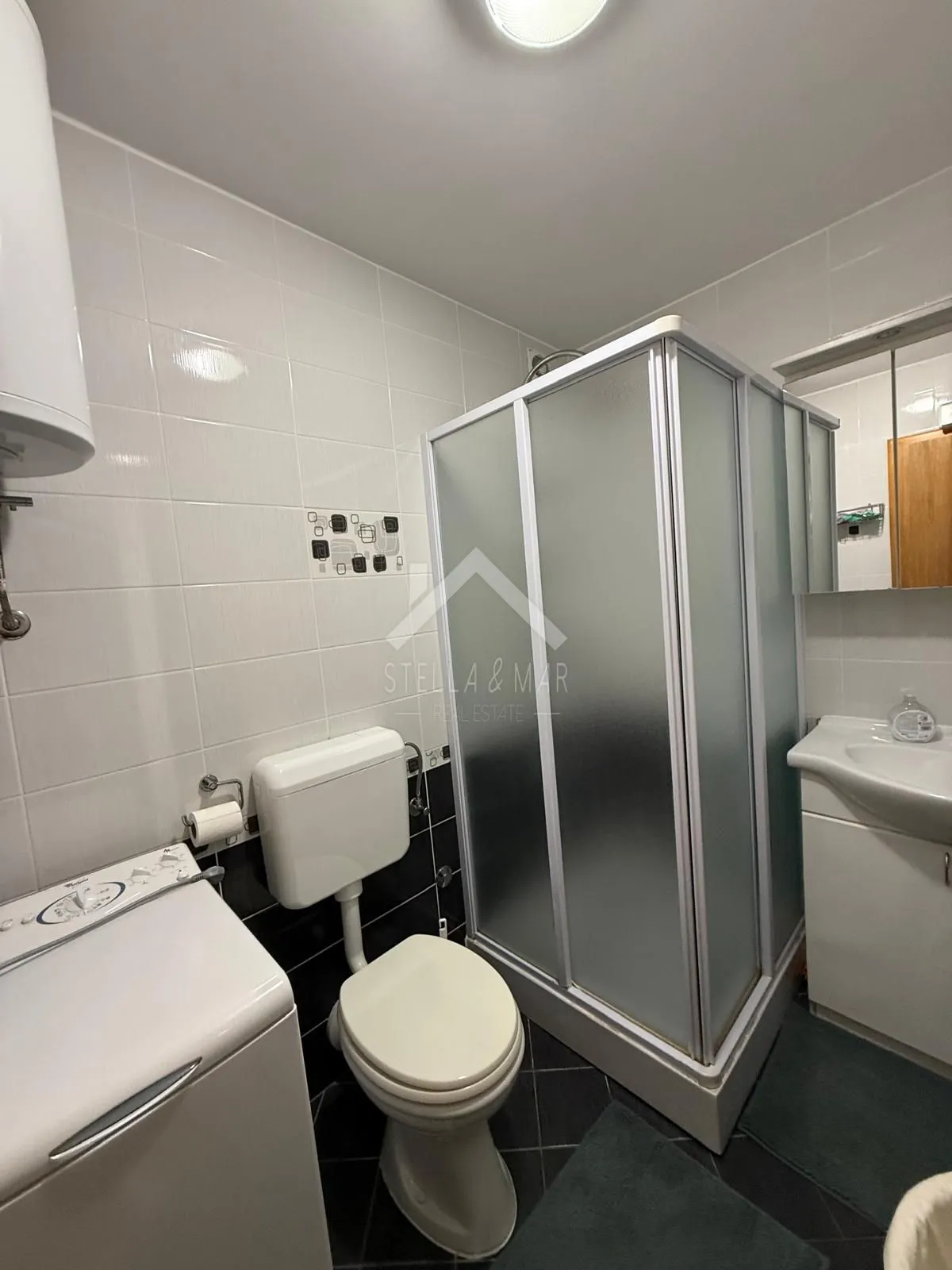 prekrasan apartman 50m do mora i plaže - vir - slika 17
