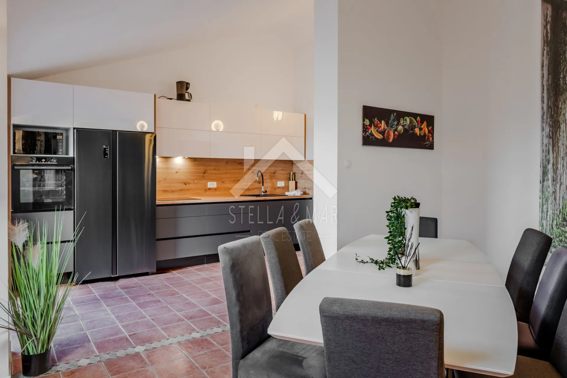 prekrasan apartman sa pogledom na more - novalja - slika 12