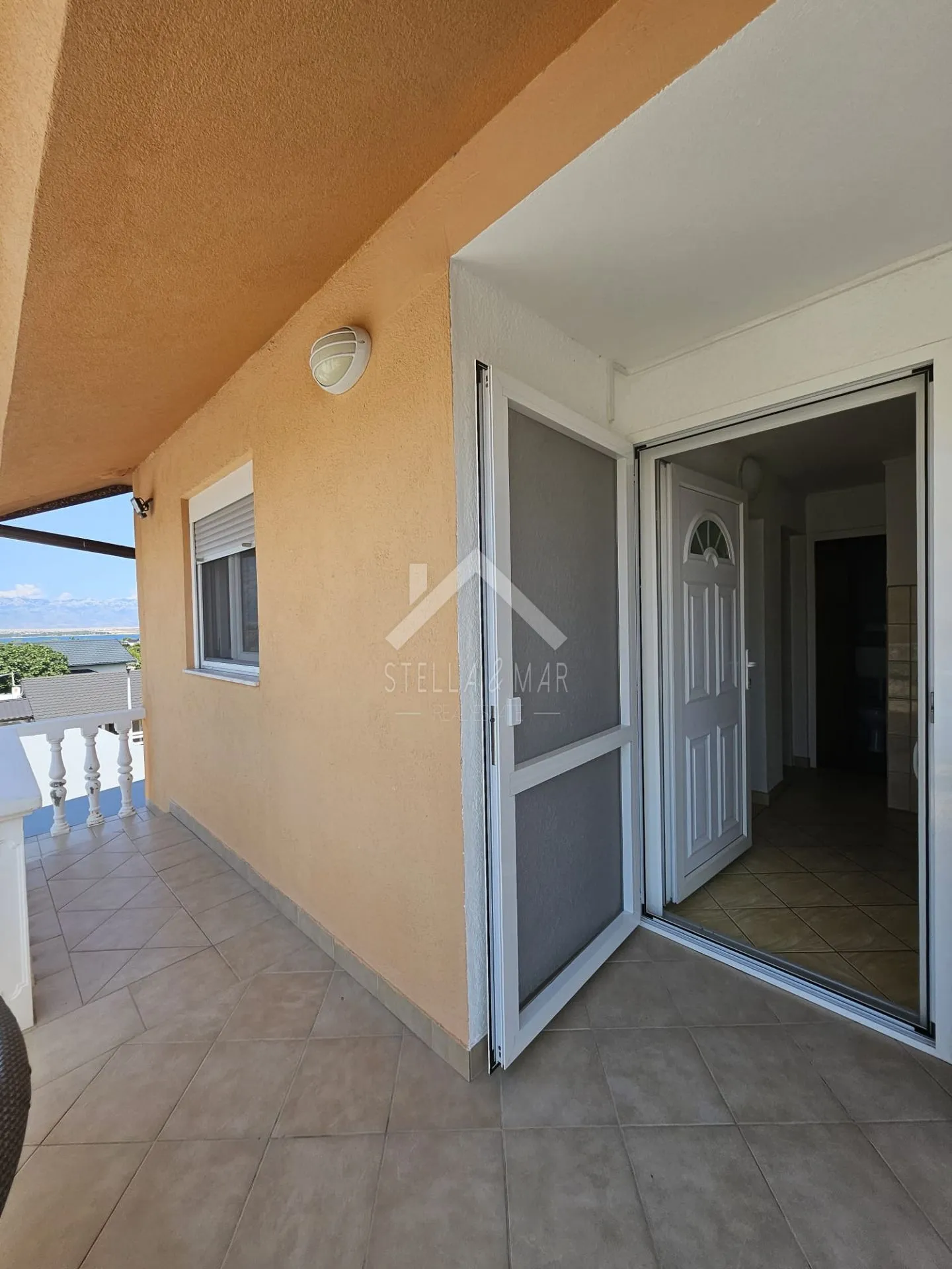 kuća sa 4 apartmana - vir - slika 17