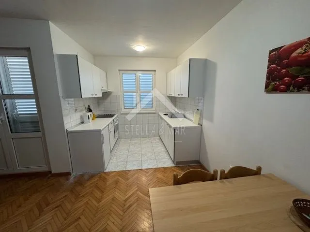 top lokacija!! apartman prvi red do mora - sukošan - slika 9