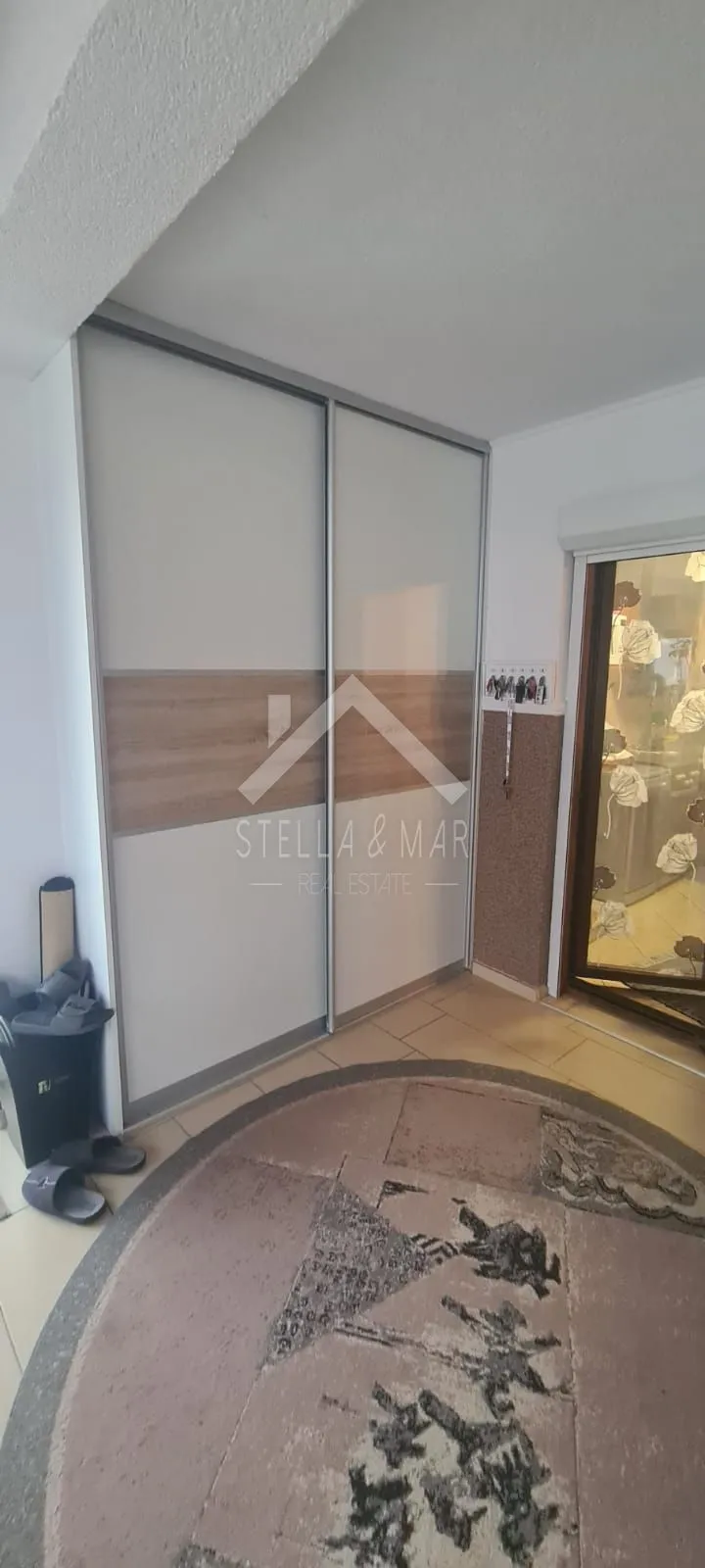 prekrasna kuća sa 4 stana, blizina centra - vir - slika 10
