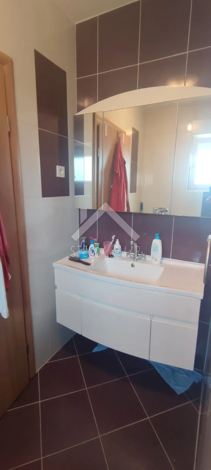kuća sa 7 apartmana, prekrasan pogled, 30m do plaže - vir - slika 26
