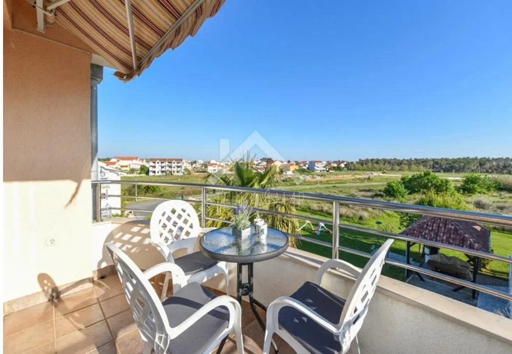 apartmanska kuća, bazen, centar, dvije garaže top ponuda - privlaka - slika 16