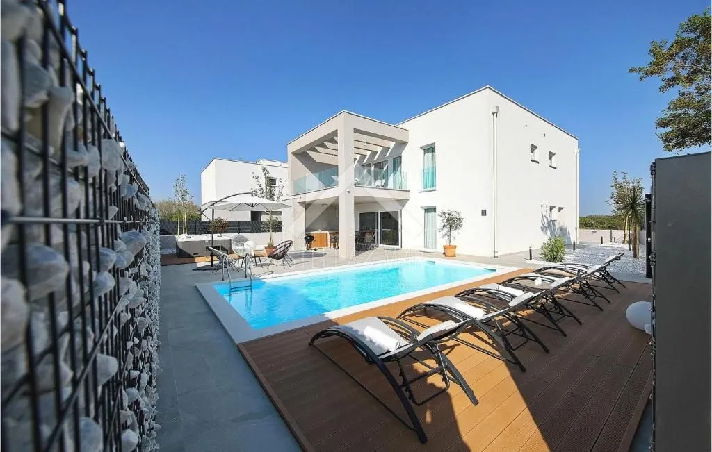predivna villa sa bazenom i jacuzzijem - zaton, nin - slika 3