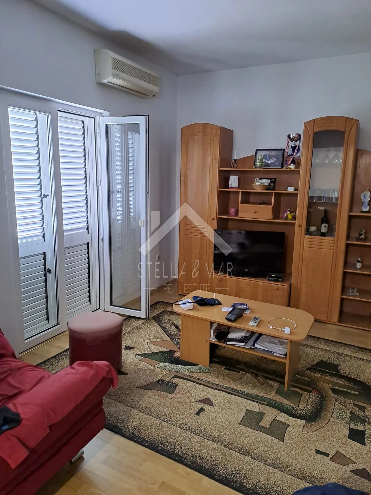 kuća sa prostranom okućnicom, centar - vrsi - slika 4