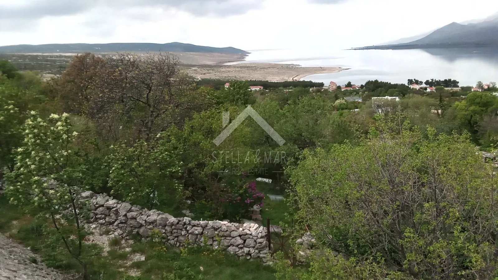 građevinsko zemljište sa pogledom na more 9240m2 - rovanjska - slika 2