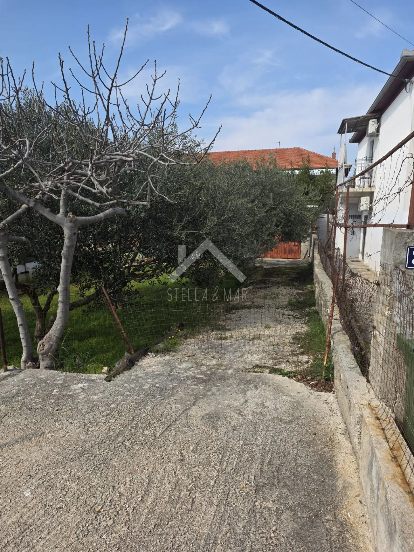 TOP LOKACIJA! Dvojni objekt za rekonstrukciju - Zadar, Stanovi
