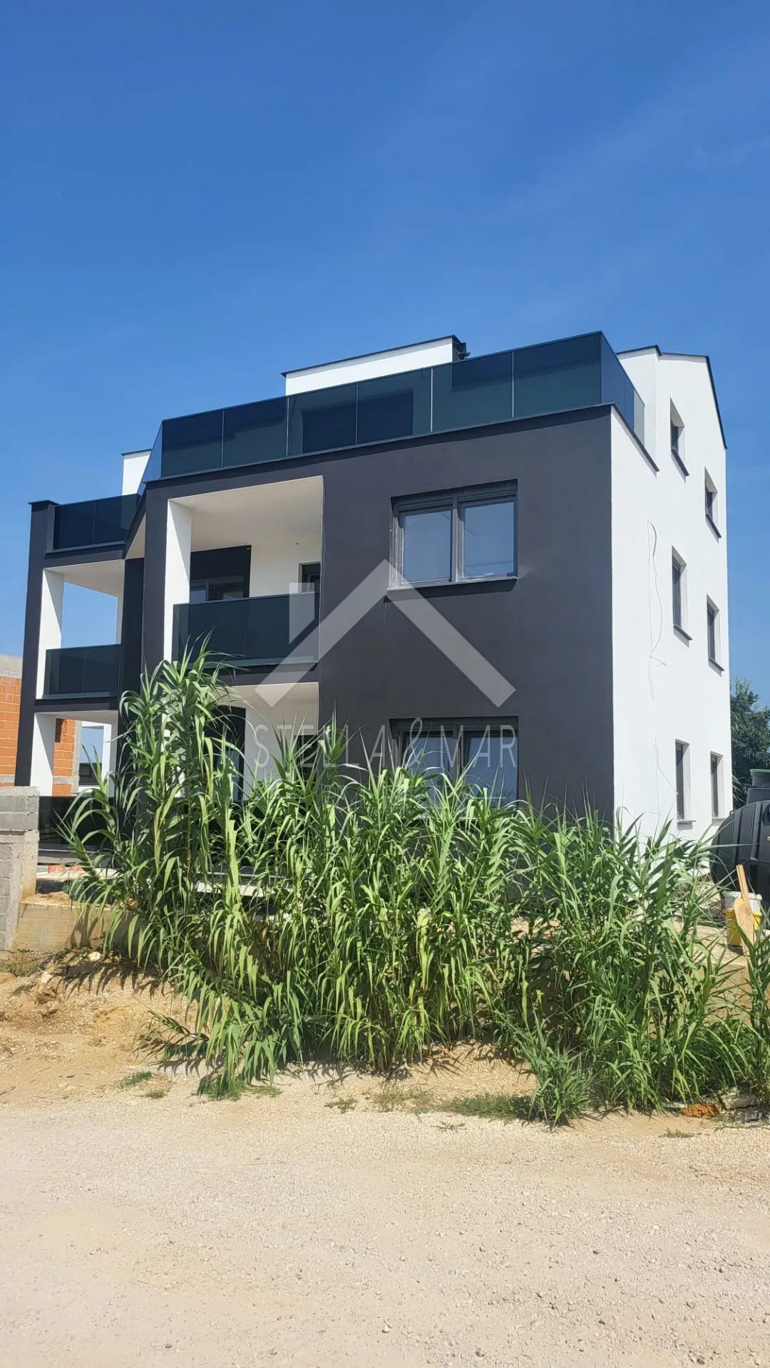 luksuzni apartman sa bazenom - privlaka - slika 10