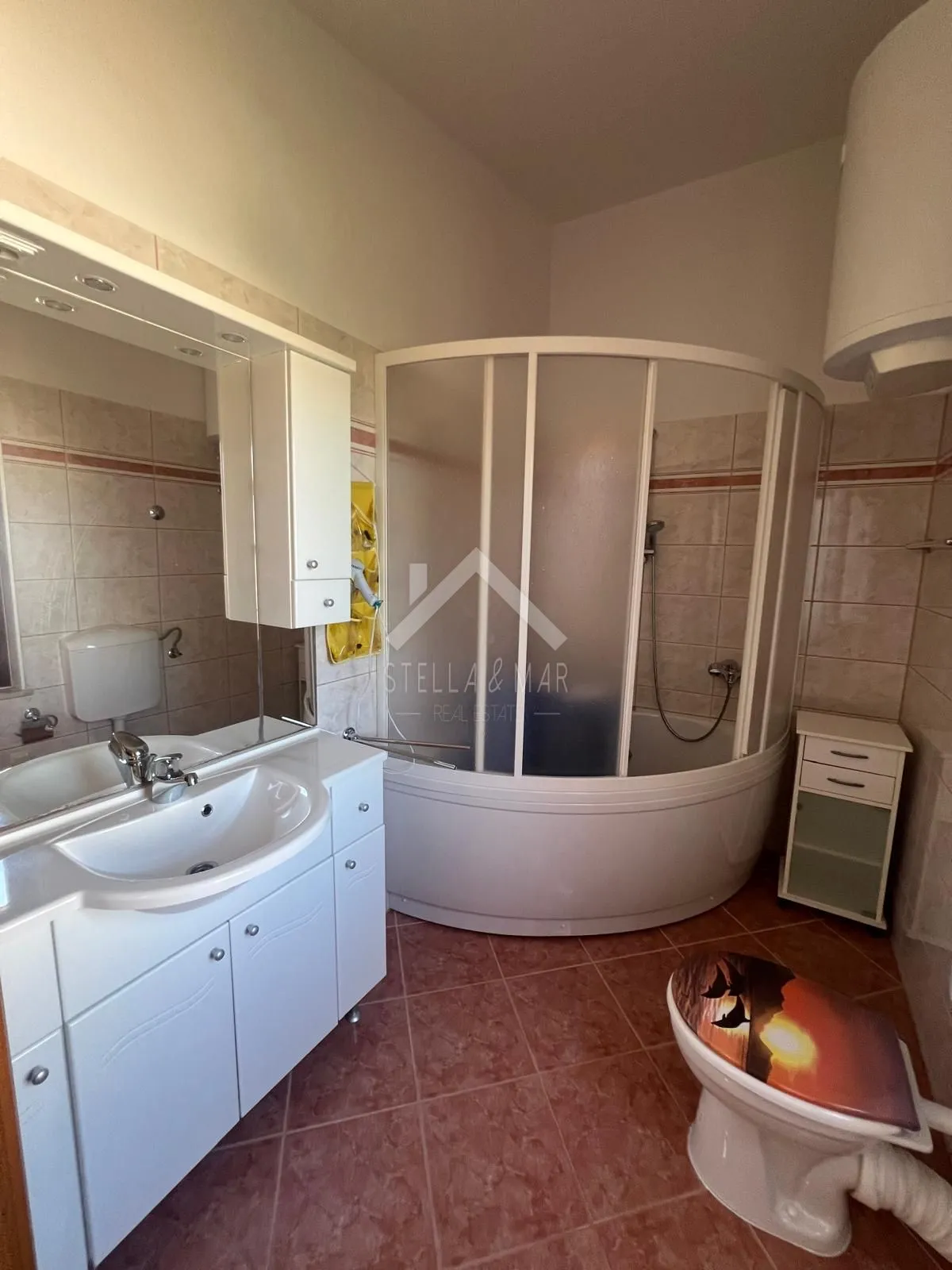 kuća sa tri apartmana, pogled na more - vir - slika 30