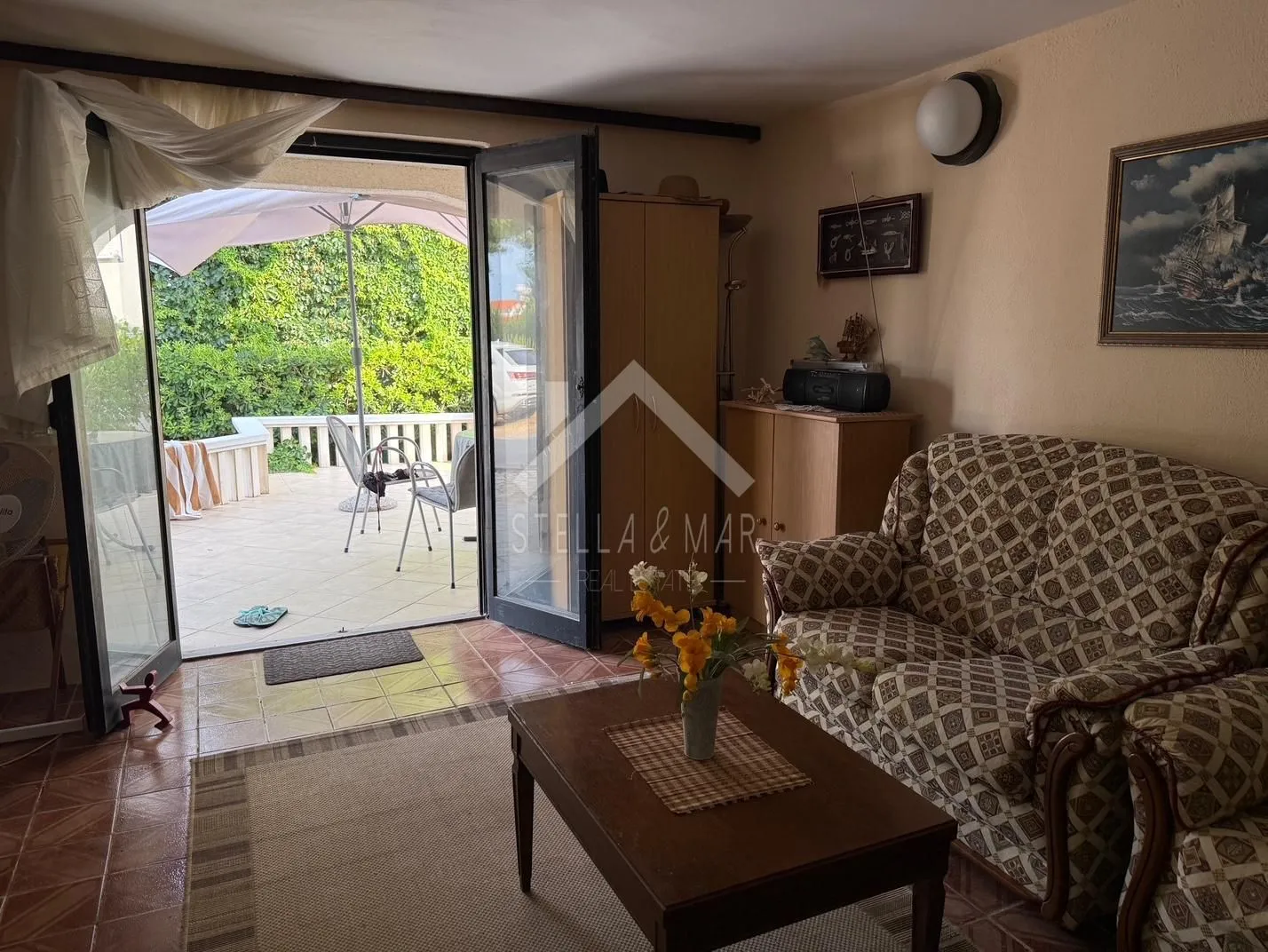 kuća sa dva apartmana drugi red od mora - vir - slika 3