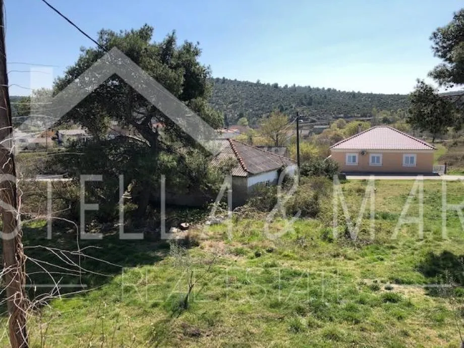 ljubač ; kuća sa tri apartmana ; pogled na more ! - slika 9