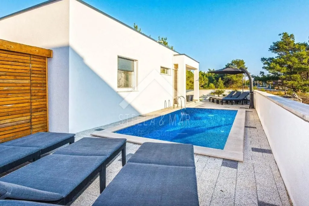 vila sa bazenom, dva apartmana - vir - slika 30