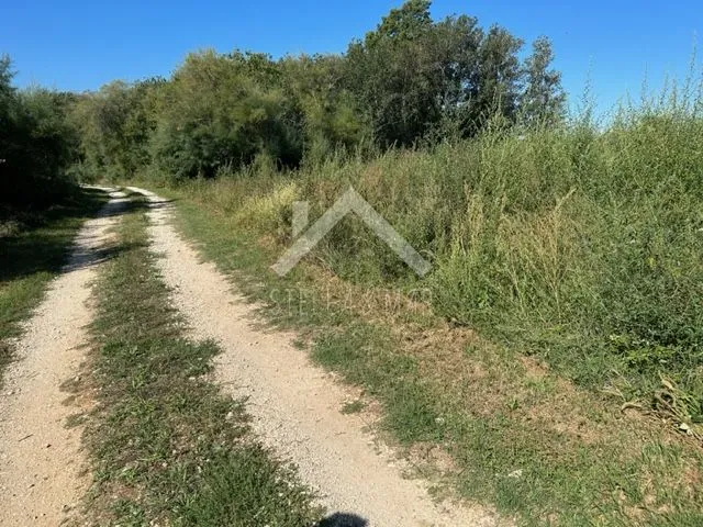 građevinsko zemljište prvi red do mora - posedarje - slika 11