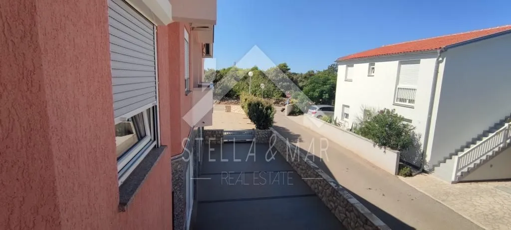 stambeno poslovni objekt sa 7 apartmana - vir - slika 20