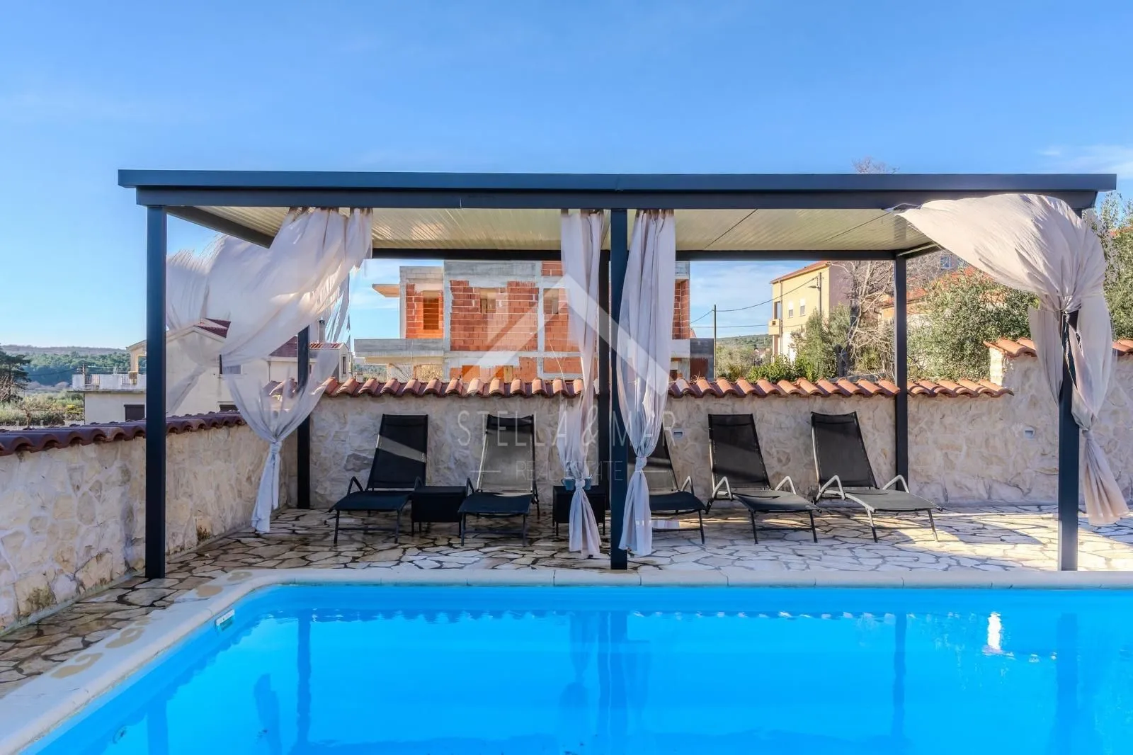 prekrasna villa sa bazenom - posedarje - slika 33