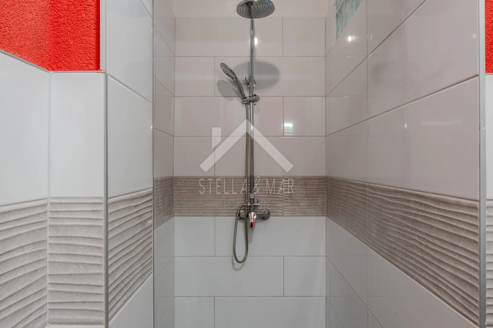 prekrasan apartman sa pogledom na more - novalja - slika 32