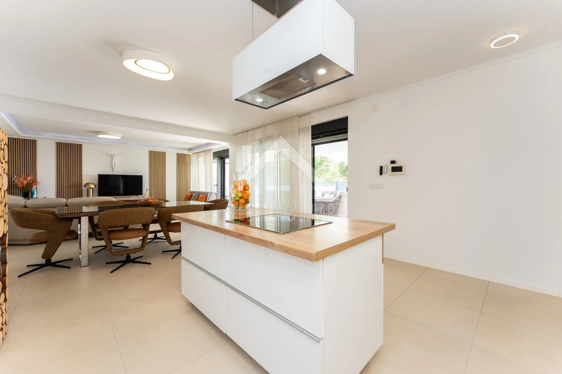 prekrasna villa , prvi red do mora - privlaka - slika 23